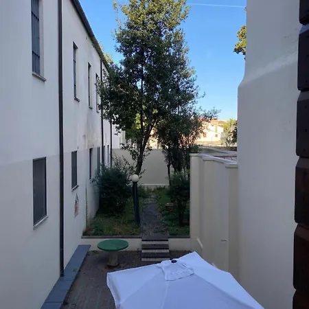 Casa Santa Caterina E Sant Antonio 招待所 帕多瓦