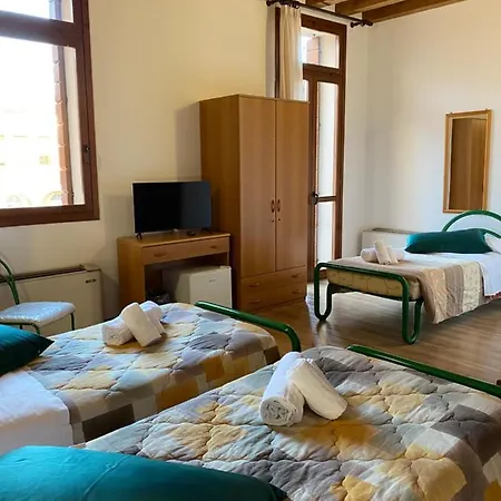 Casa Santa Caterina E Sant Antonio *