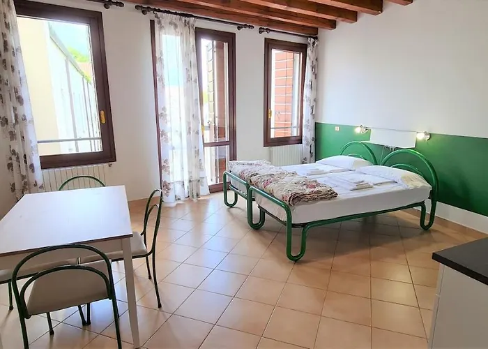 Casa Santa Caterina E Sant Antonio 招待所 帕多瓦