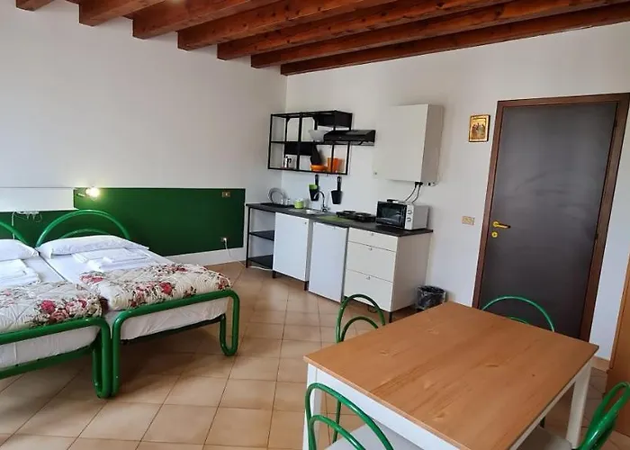 Casa Santa Caterina E Sant Antonio 3* بادوفا