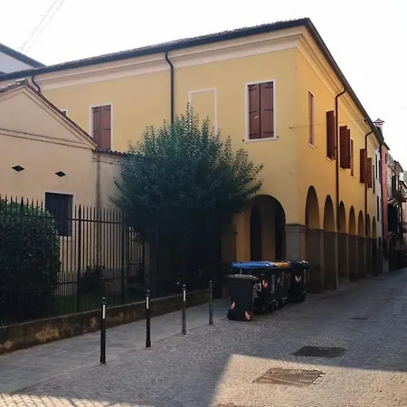 Casa Santa Caterina E Sant Antonio 3*
