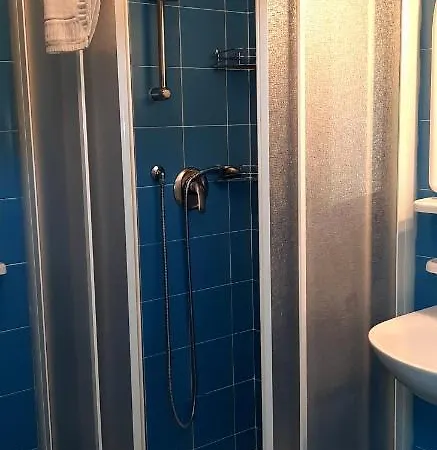 בית הארחה Casa Santa Caterina E Sant Antonio פאדובה