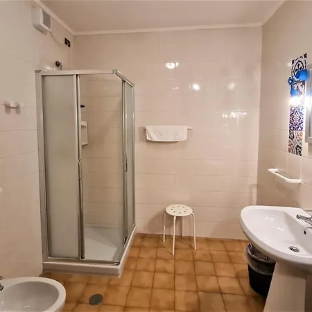 Casa Santa Caterina E Sant Antonio בית הארחה פאדובה