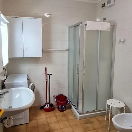 Casa Santa Caterina E Sant Antonio בית הארחה 3*